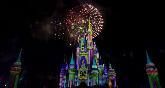 Show de fogos da festa de Natal da Disney 2019